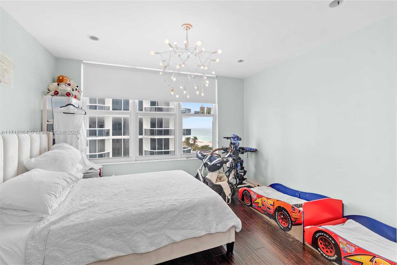 Small Image of 4747 COLLINS AVE #809, Miami Beach Number 14