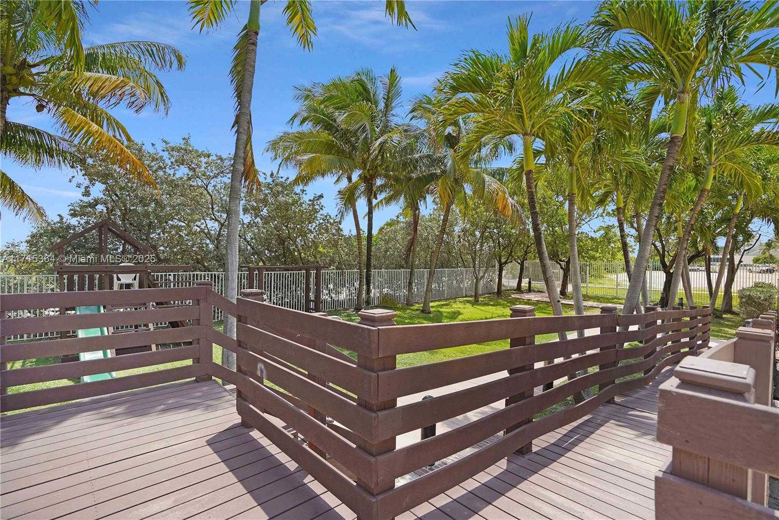 Small Image of 4747 COLLINS AVE #809, Miami Beach Number 30