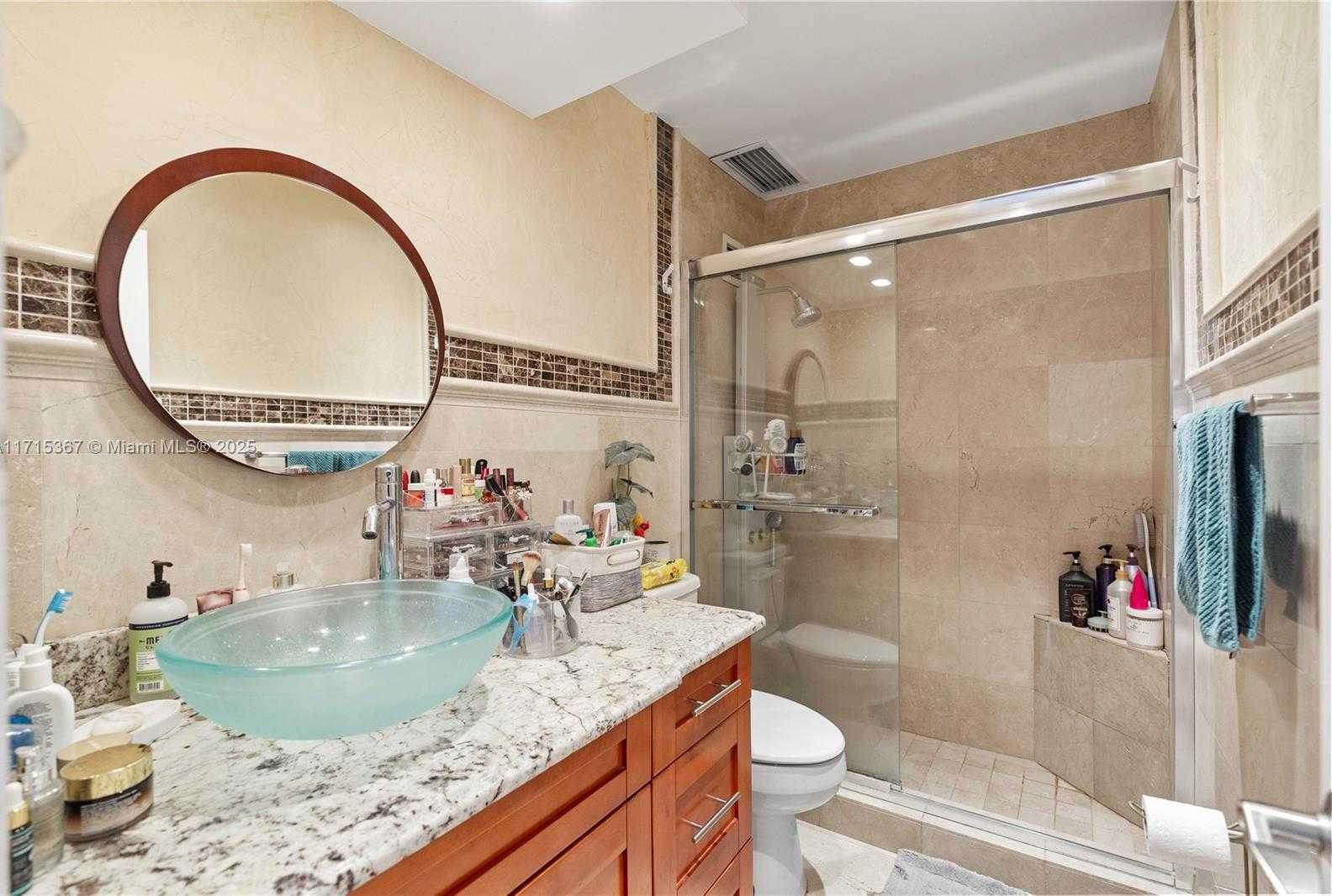 Small Image of 4747 COLLINS AVE #1403, Miami Beach Number 18