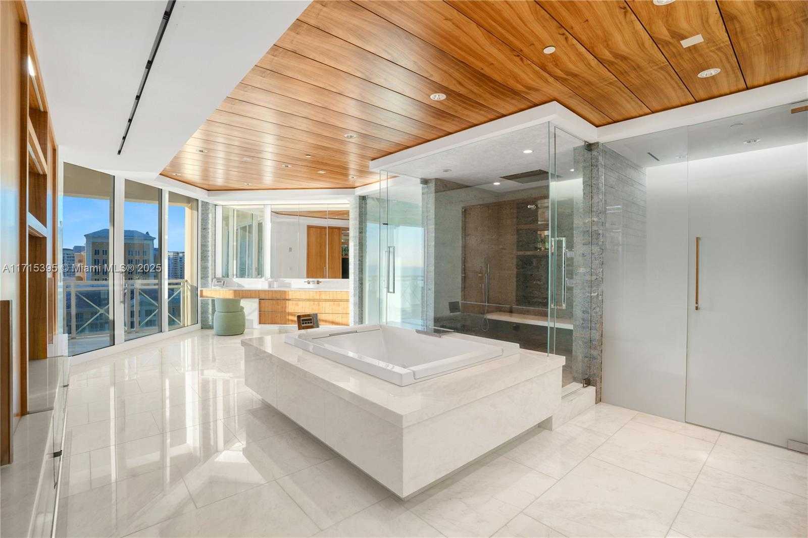 Small Image of 430 GRAND BAY DRIVE #PH-1AN, Key Biscayne Number 20