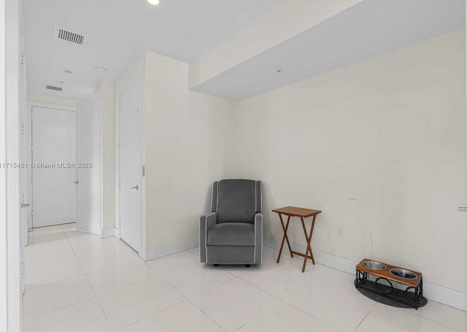 Small Image of 6671 NORTH WEST 105TH PL #6671, Doral Number 42