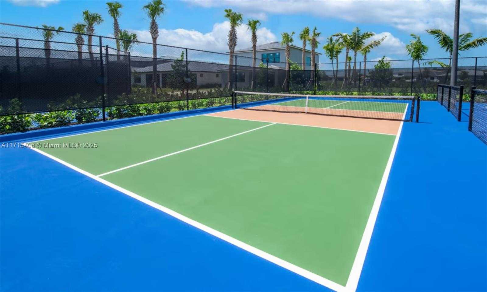 Small Image of 2156 SOUTH APPLETON CIR S #2156, Oakland Park Number 30