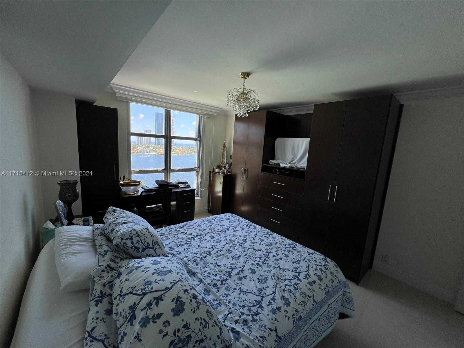 Small Image of 3530 Mystic Pointe Dr, Aventura, FL 33180, USA Number 23