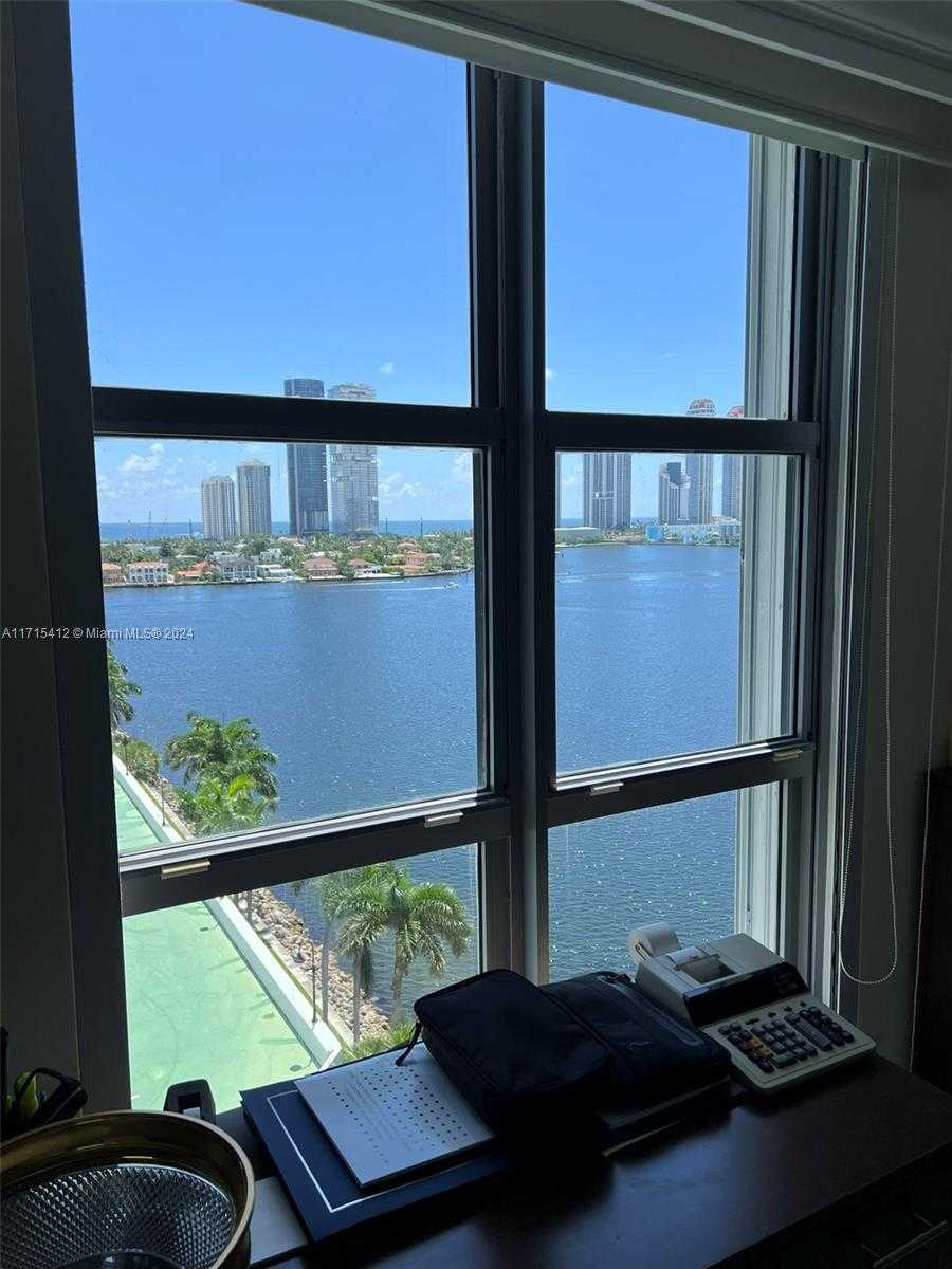 Small Image of 3530 Mystic Pointe Dr, Aventura, FL 33180, USA Number 24