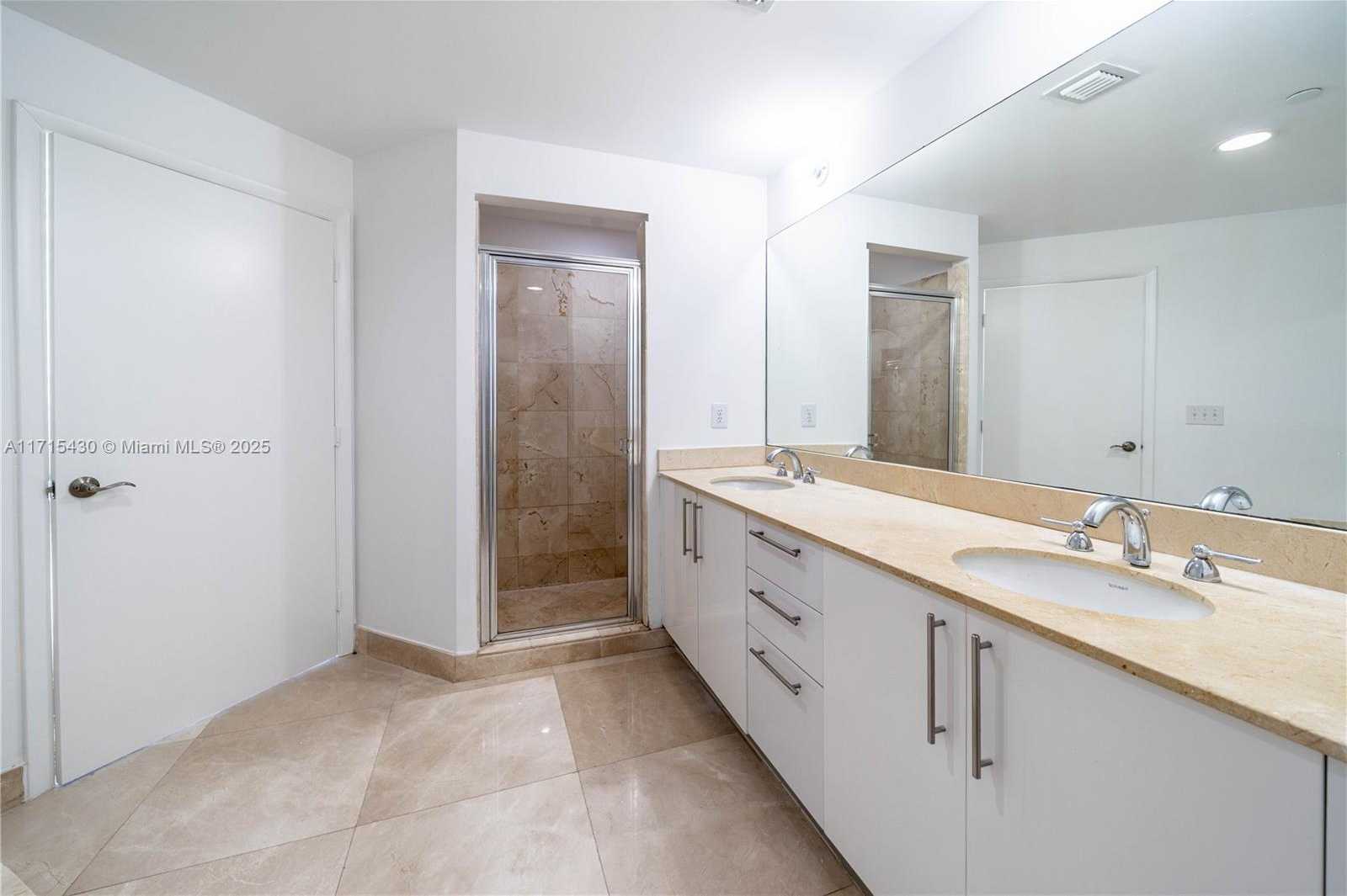 Small Image of 3330 NORTH EAST 190TH ST #LPH14, Aventura Number 12