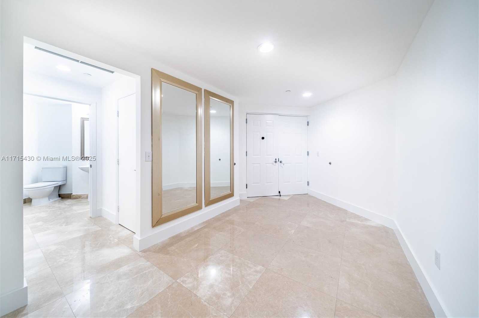Small Image of 3330 NORTH EAST 190TH ST #LPH14, Aventura Number 3