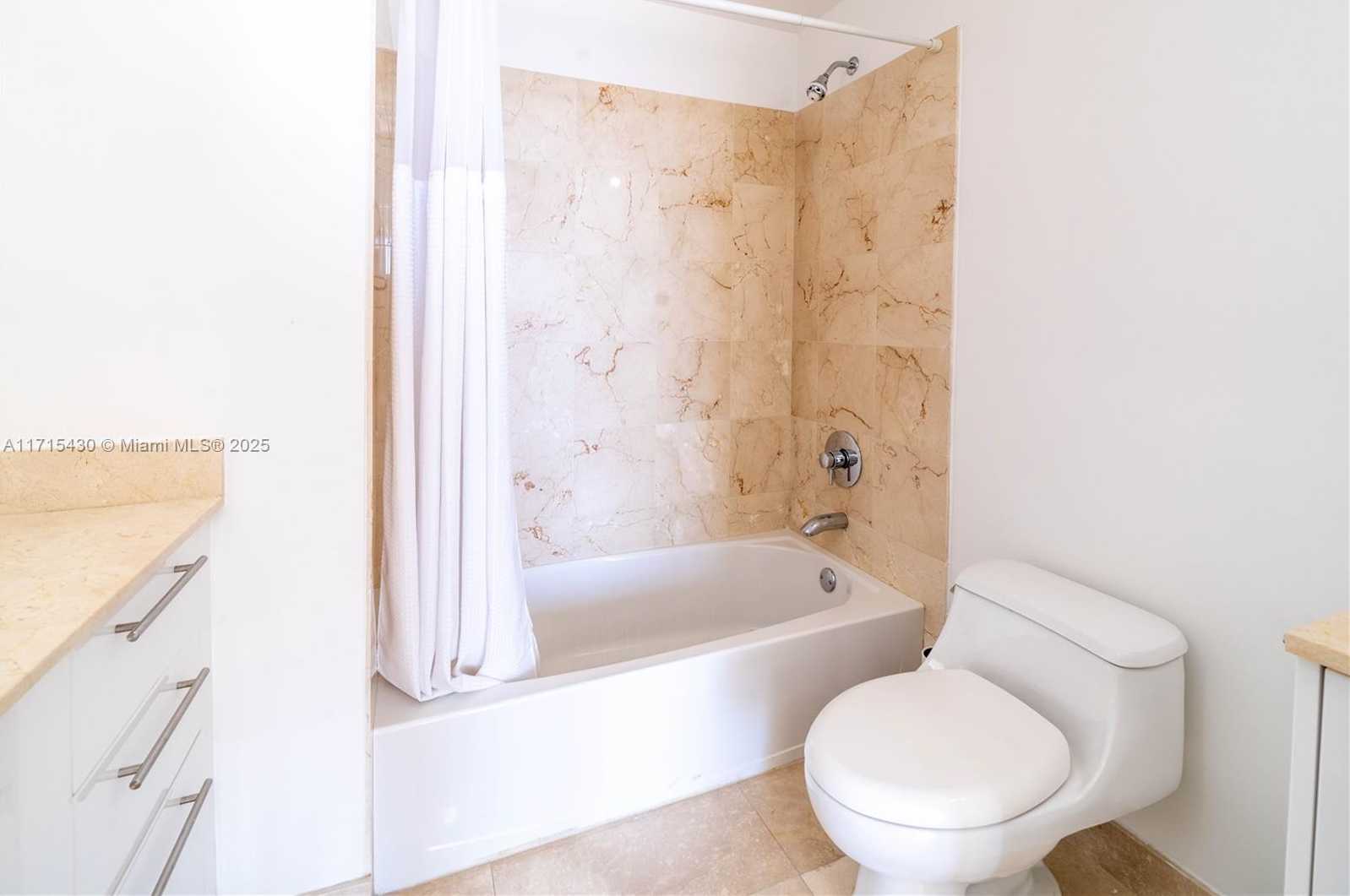 Small Image of 3330 NORTH EAST 190TH ST #LPH14, Aventura Number 31