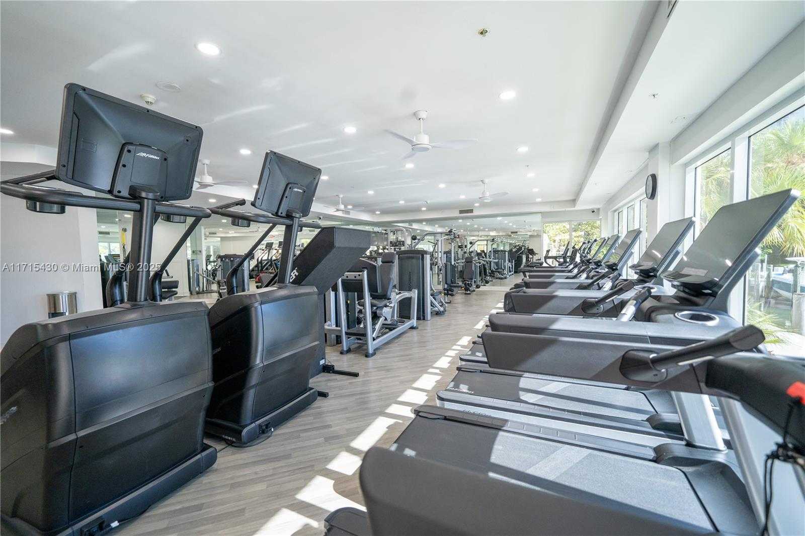 Small Image of 3330 NORTH EAST 190TH ST #LPH14, Aventura Number 50