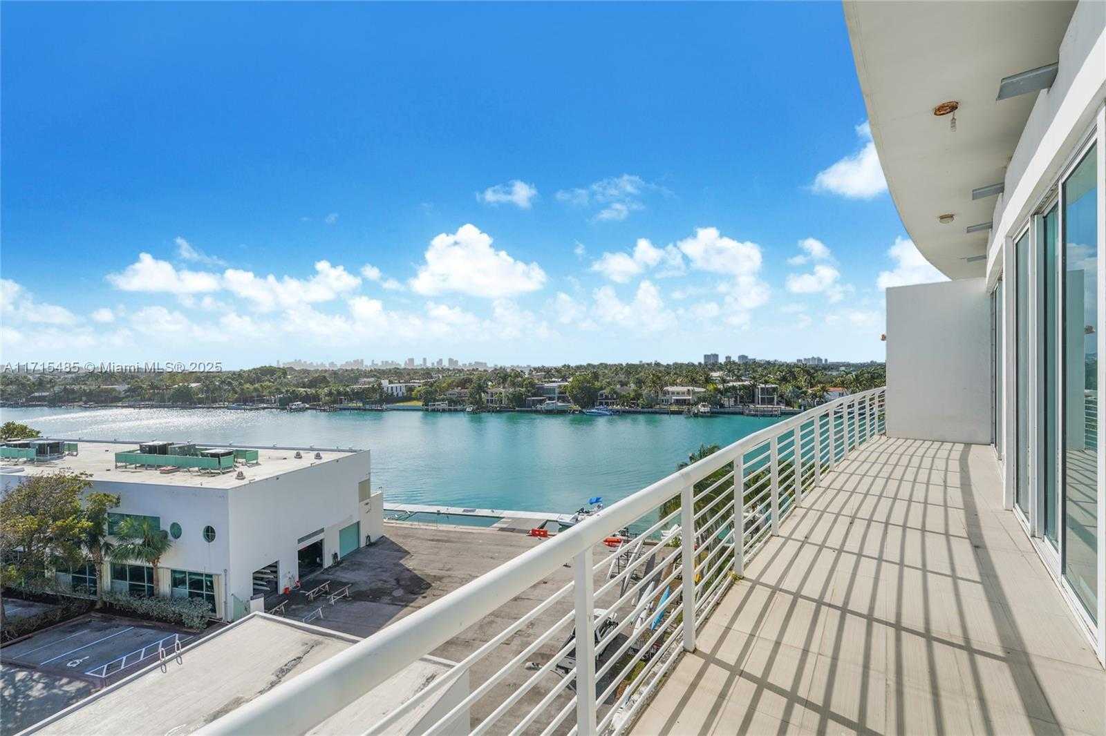 Small Image of 6580 INDIAN CREEK DR #602, Miami Beach Number 10