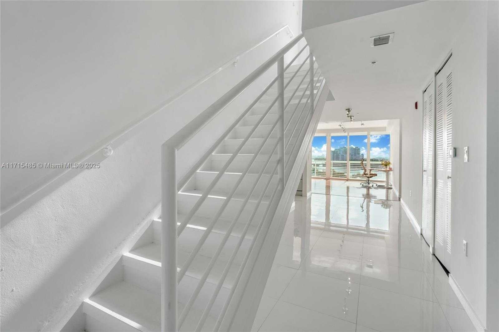 Small Image of 6580 INDIAN CREEK DR #602, Miami Beach Number 7