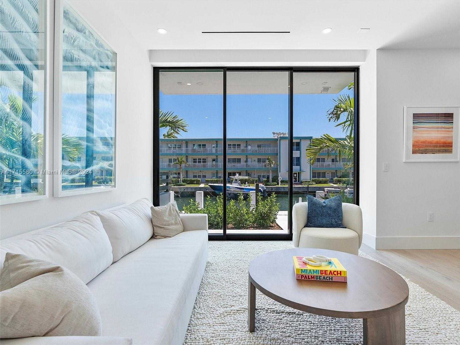 Small Image of 4002 NORTH EAST 167 ST, North Miami Beach Number 13