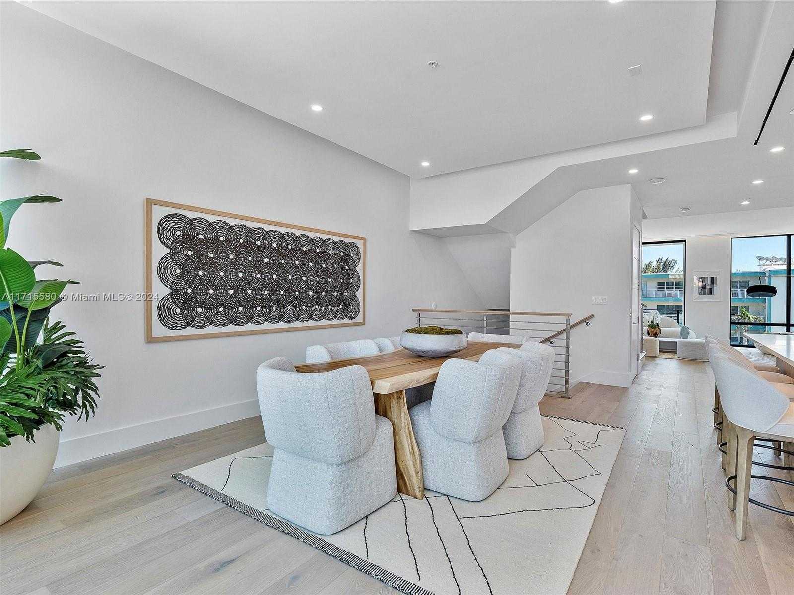 Small Image of 4002 NORTH EAST 167 ST, North Miami Beach Number 24