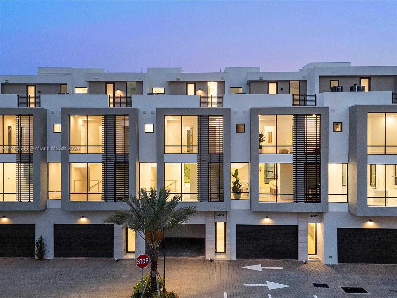 Small Image of 4002 NORTH EAST 167 ST, North Miami Beach Number 76