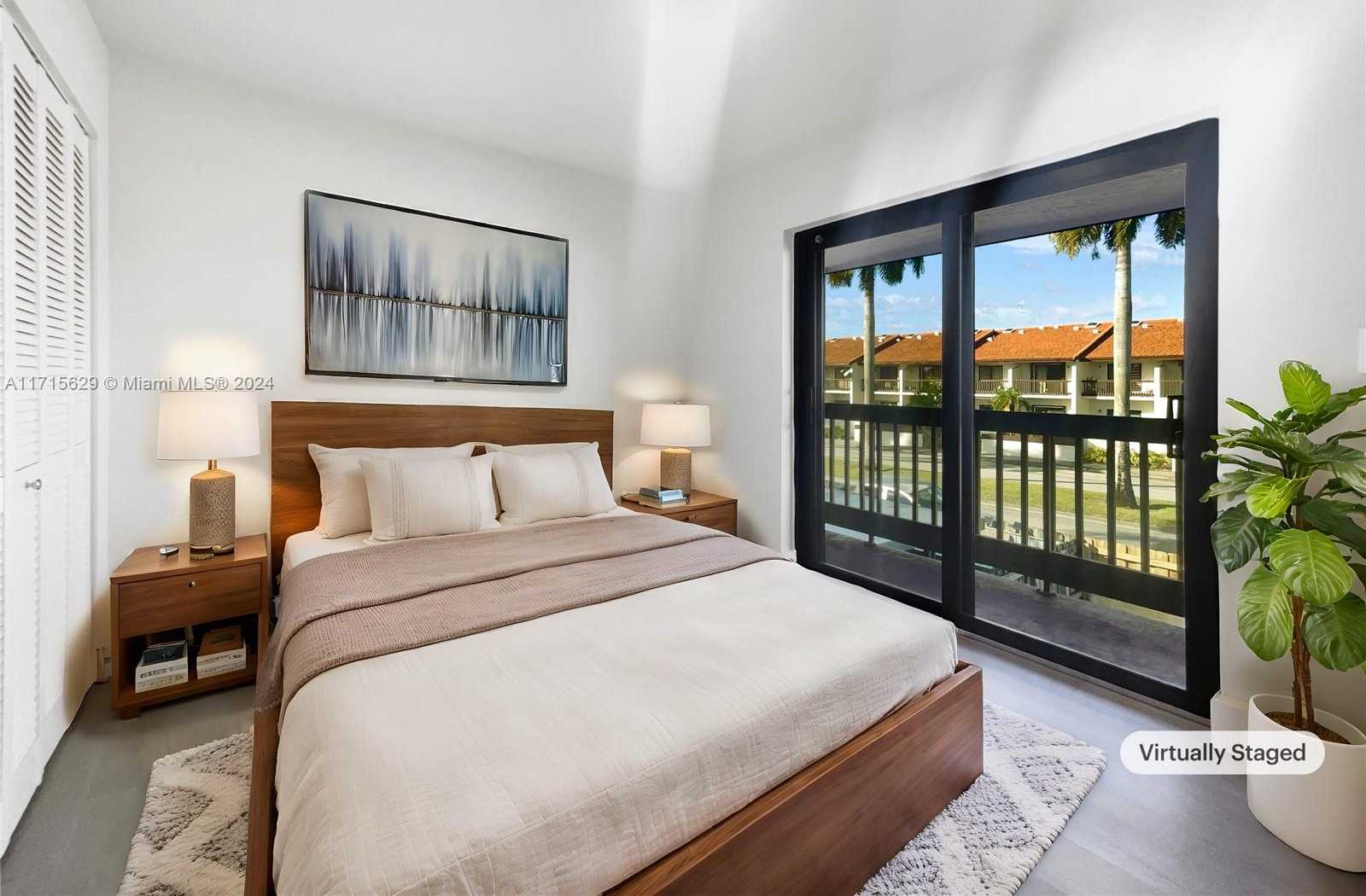 Small Image of 13353 SOUTH WEST 59TH TER, Miami Number 4