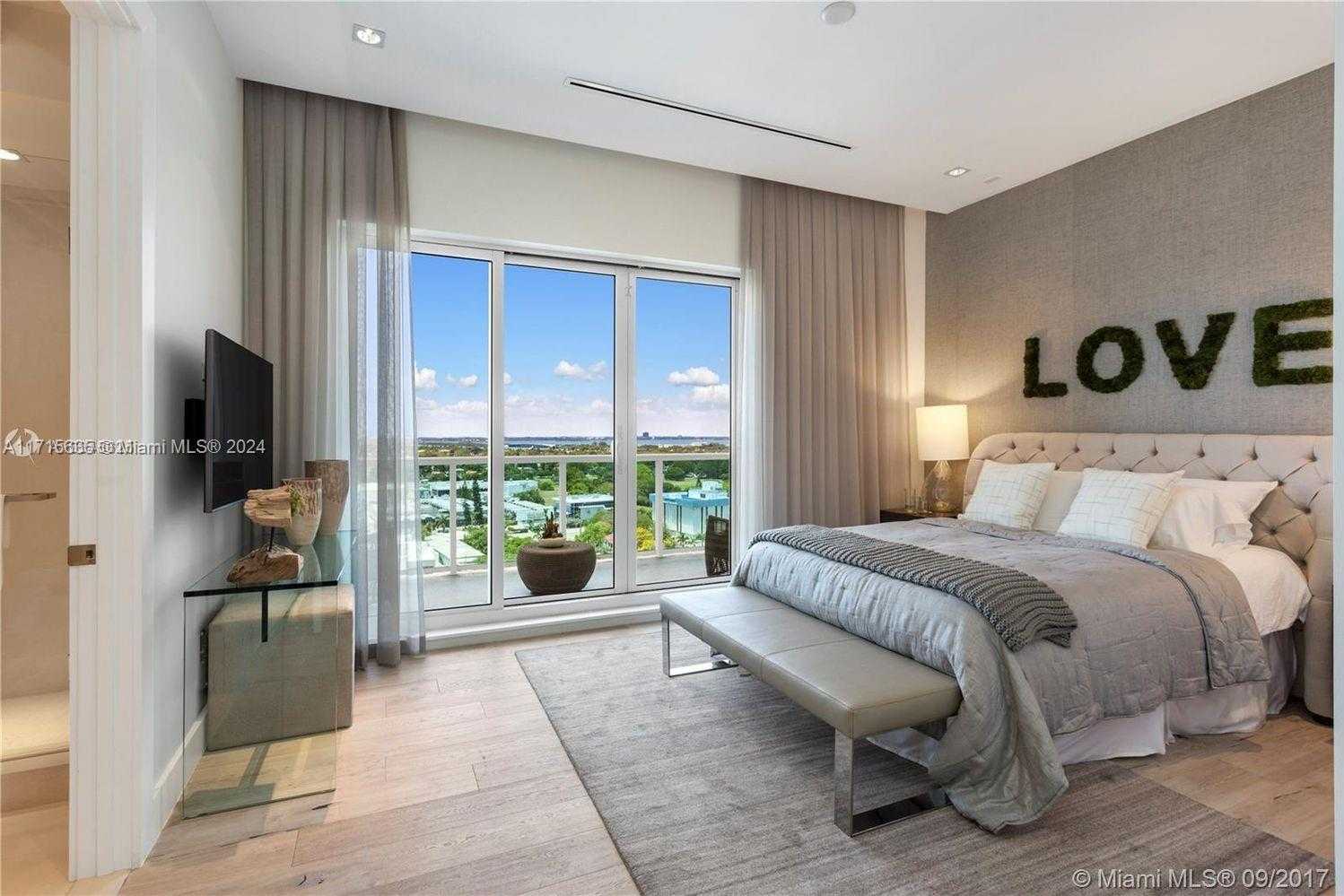 Small Image of 102 24TH ST #PH-1617, Miami Beach Number 6