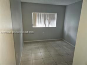 Small Image of 1153 LAKE VICTORIA DR #J, West Palm Beach Number 9