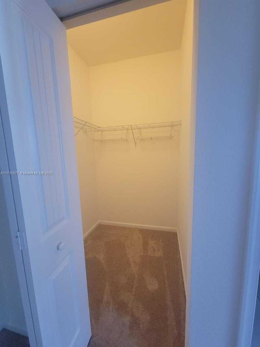 Small Image of 374 SOUTH EAST 1ST DR, Deerfield Beach Number 12