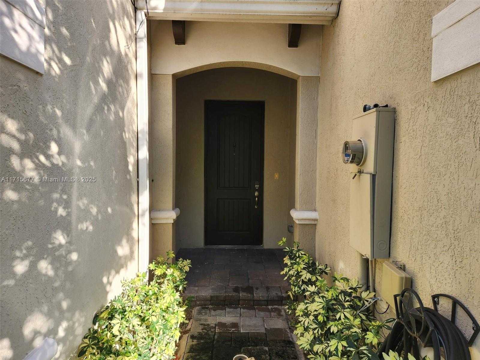 Small Image of 374 SOUTH EAST 1ST DR, Deerfield Beach Number 15