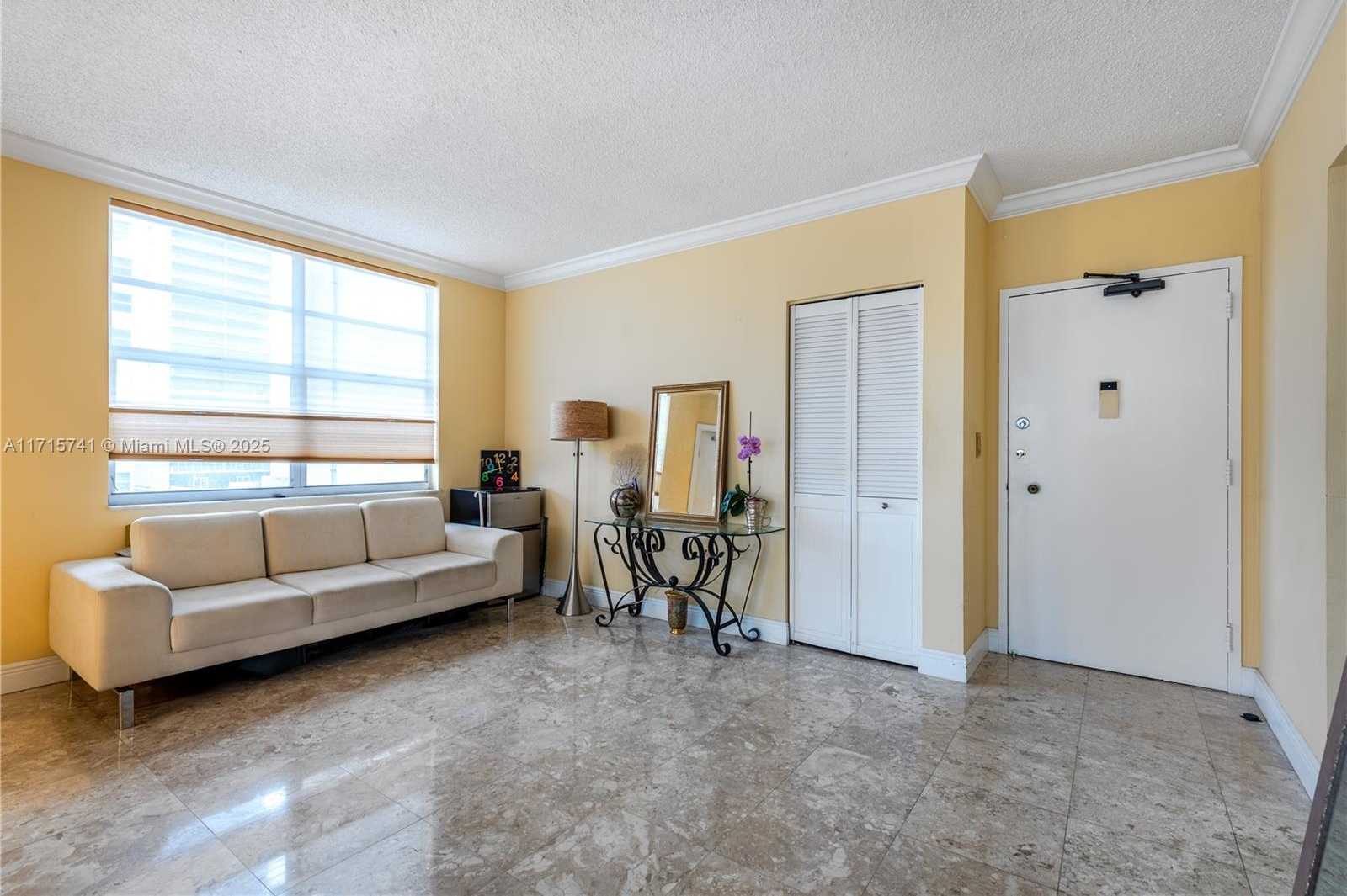 Small Image of 1985 SOUTH OCEAN DR #6P, Hallandale Beach Number 16