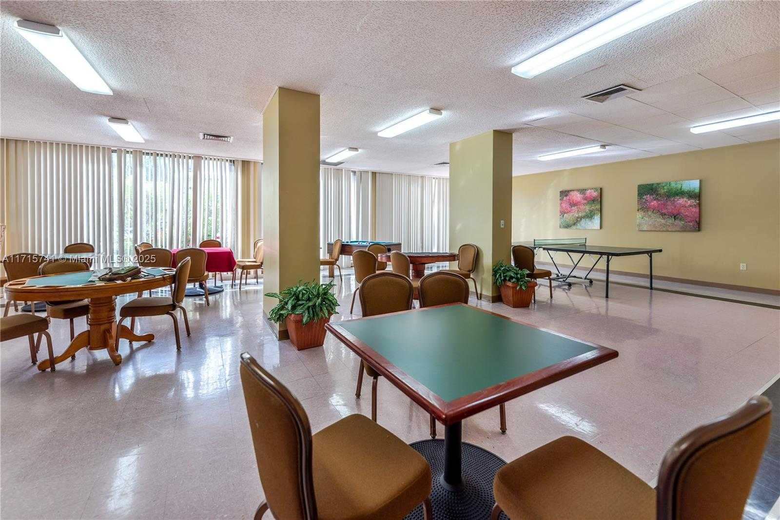 Small Image of 1985 SOUTH OCEAN DR #6P, Hallandale Beach Number 30