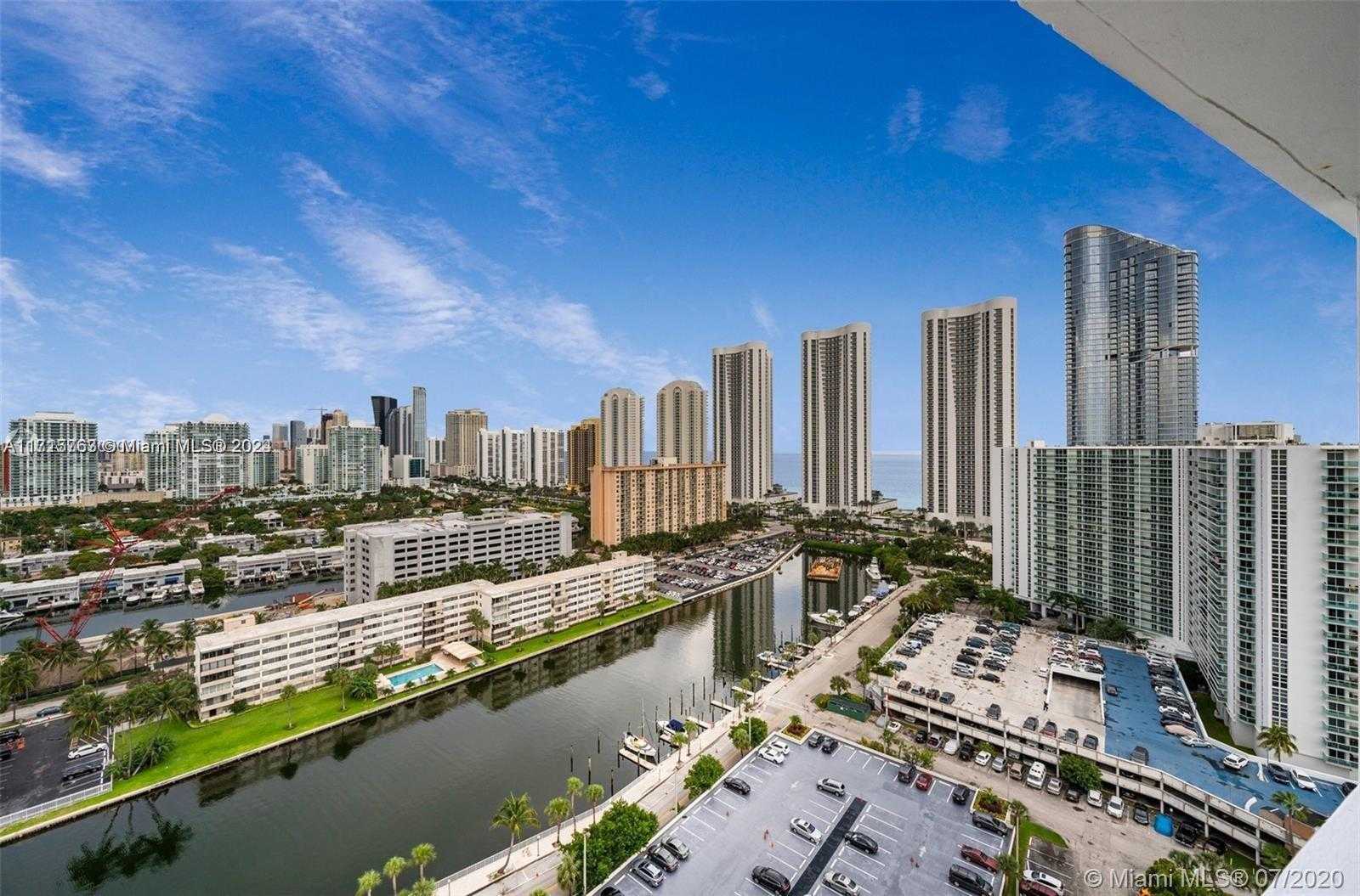 Small Image of 300 Bayview Dr, Sunny Isles Beach, FL 33160, USA Number 39