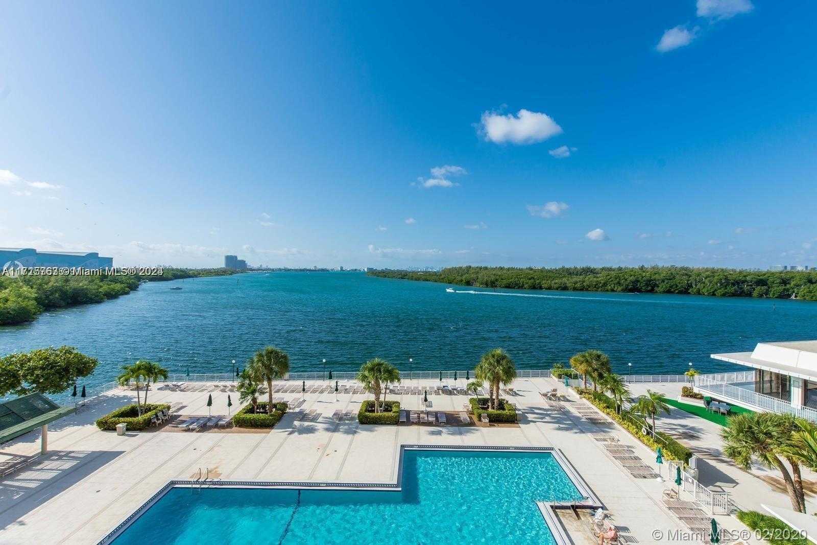 Small Image of 300 Bayview Dr, Sunny Isles Beach, FL 33160, USA Number 46