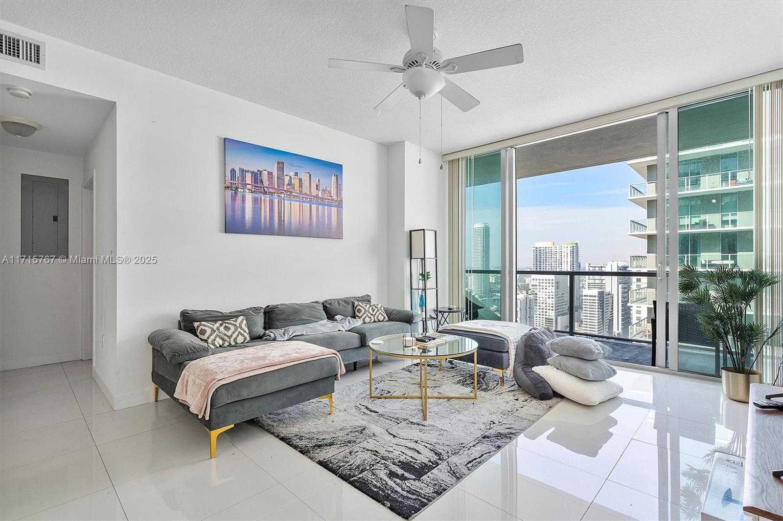 Small Image of 79 SOUTH WEST 12TH ST #3809S, Miami Number 4