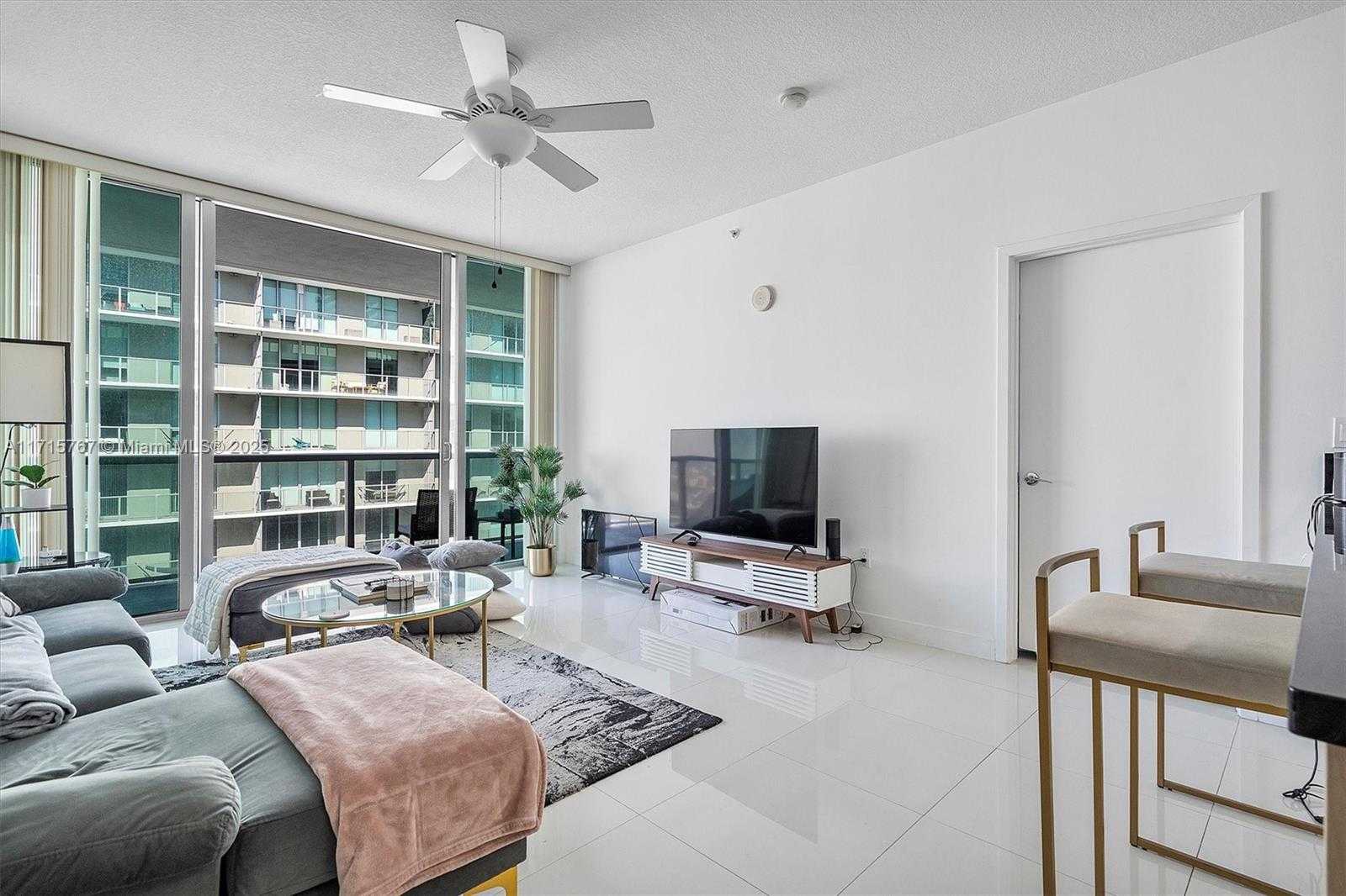 Small Image of 79 SOUTH WEST 12TH ST #3809S, Miami Number 5