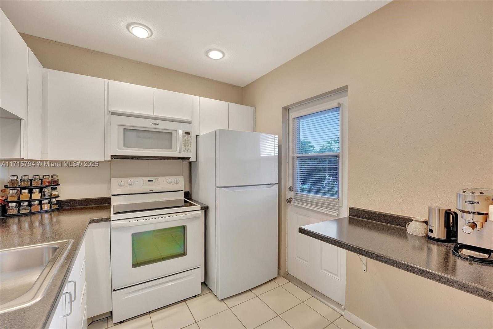 Small Image of 4805 NORTH WEST 35TH ST #603, Lauderdale Lakes Number 9