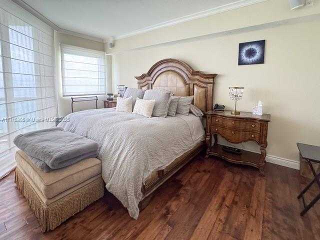 Small Image of 17875 COLLINS AVE #4303/04, Sunny Isles Beach Number 15