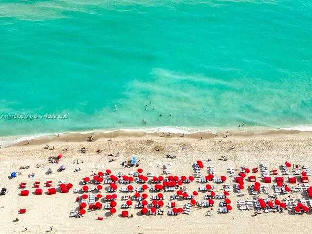 Small Image of 17875 COLLINS AVE #4303/04, Sunny Isles Beach Number 5
