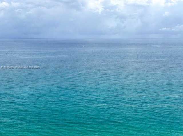 Small Image of 17875 COLLINS AVE #4303/04, Sunny Isles Beach Number 6