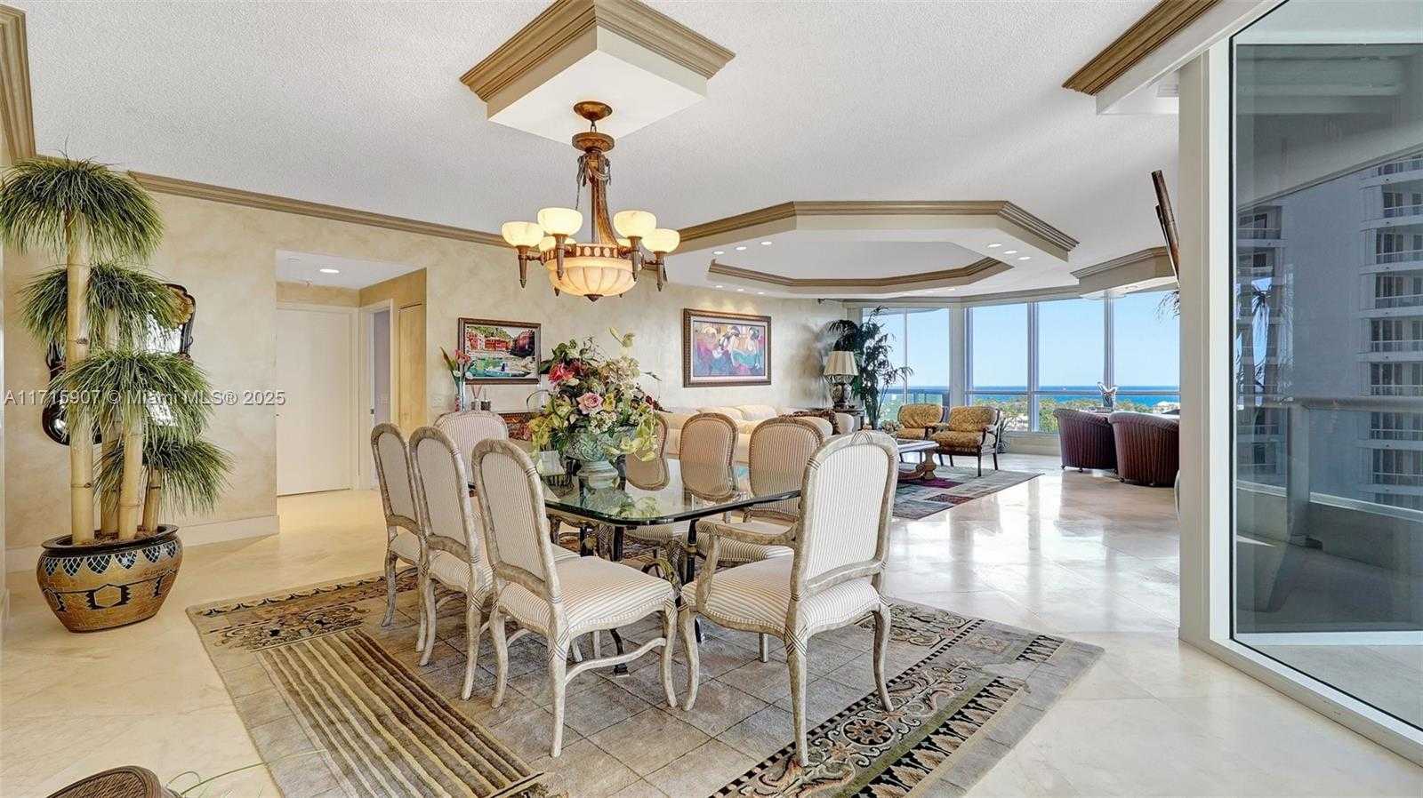 Small Image of 21150 Point Pl, Aventura, FL 33180, USA Number 13