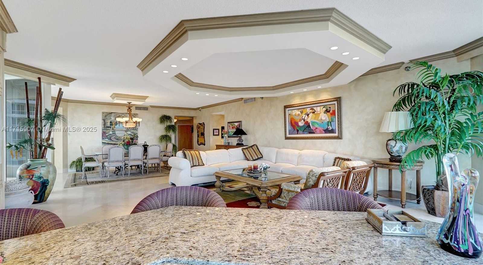 Small Image of 21150 Point Pl, Aventura, FL 33180, USA Number 14