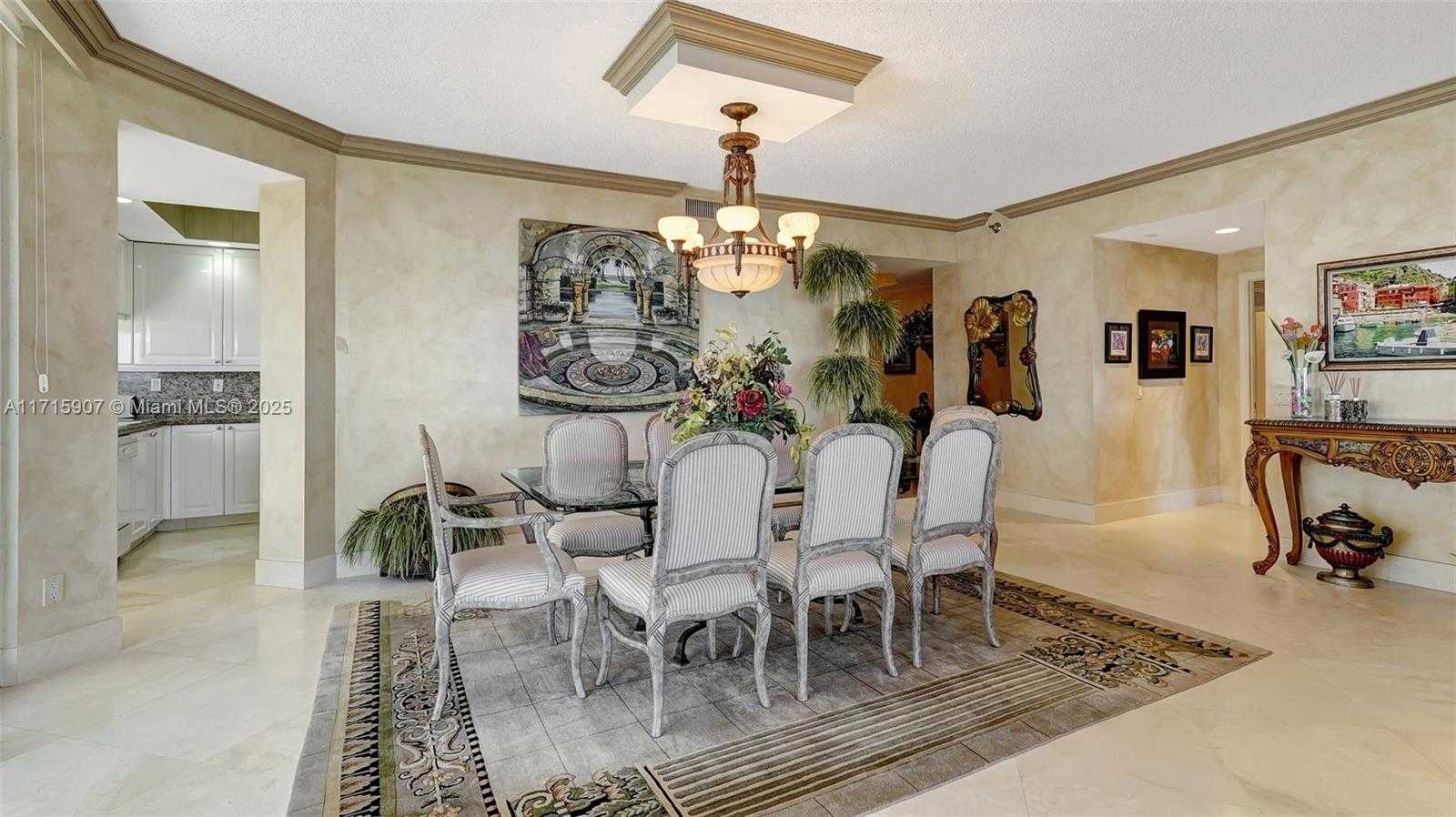 Small Image of 21150 Point Pl, Aventura, FL 33180, USA Number 18