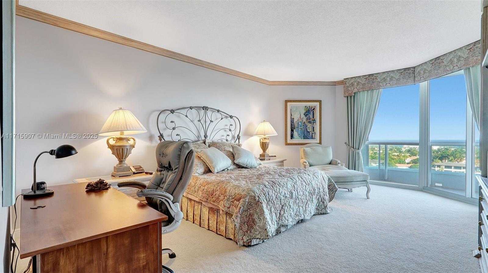 Small Image of 21150 Point Pl, Aventura, FL 33180, USA Number 34