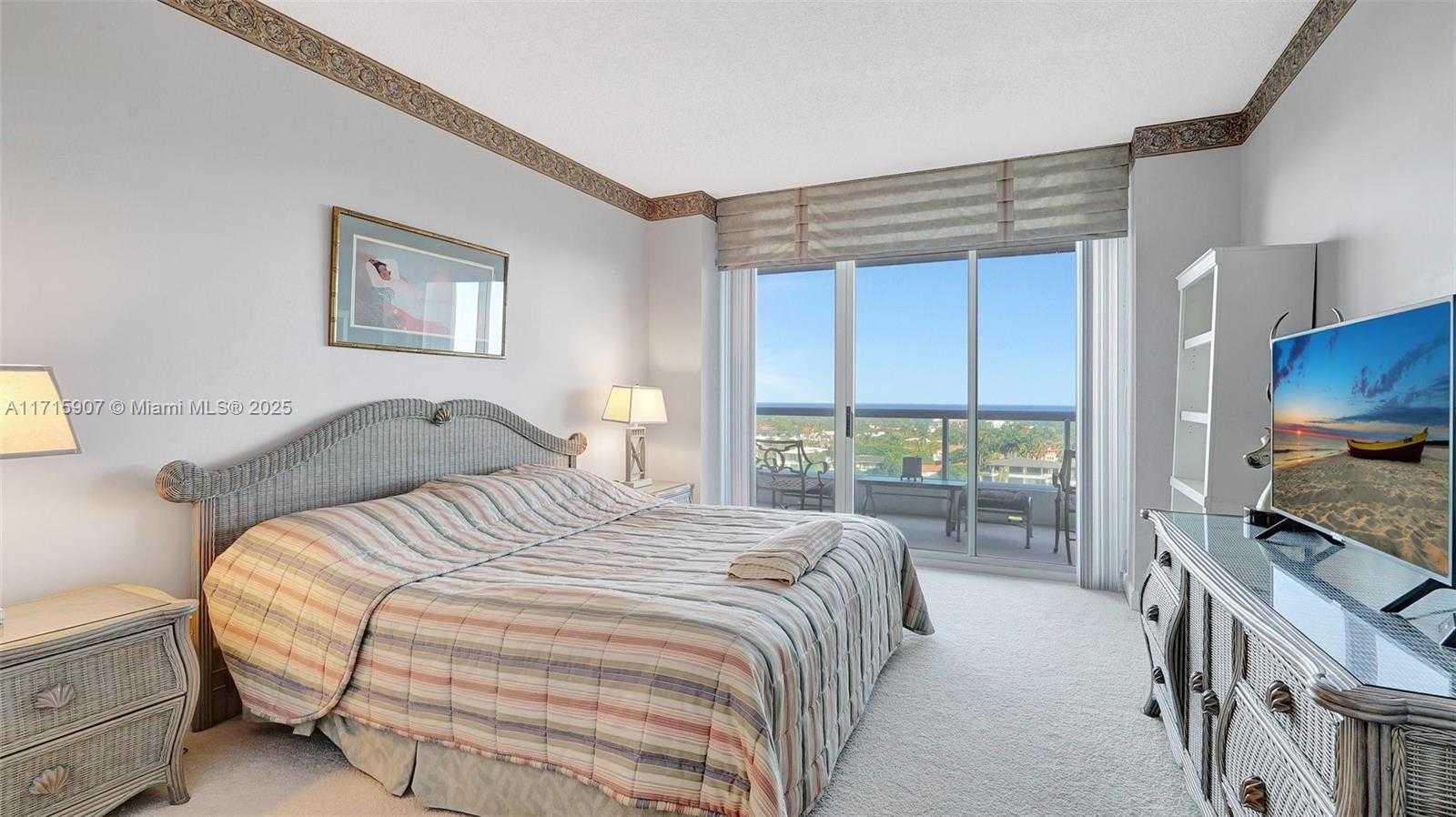 Small Image of 21150 Point Pl, Aventura, FL 33180, USA Number 54