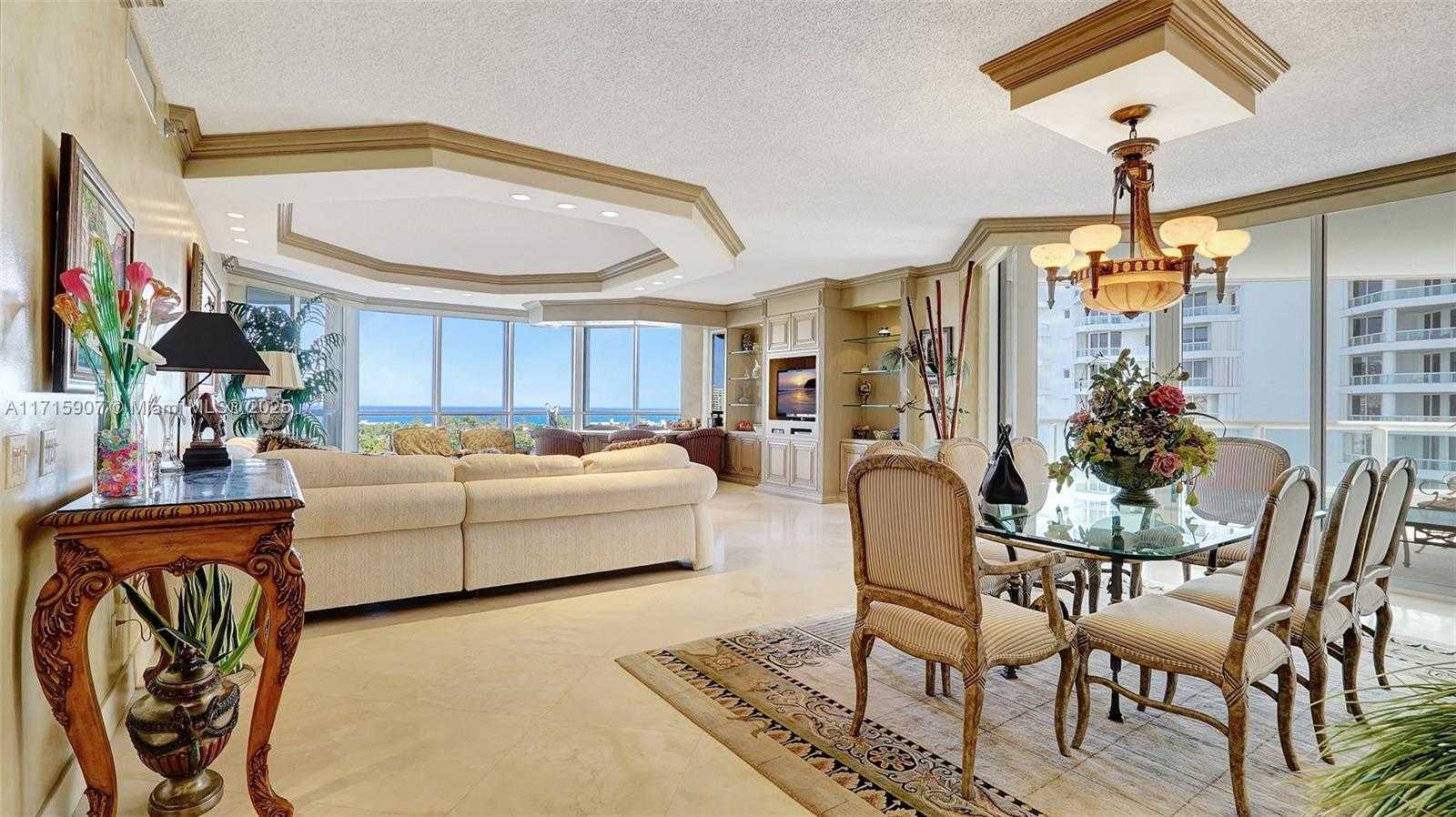 Small Image of 21150 Point Pl, Aventura, FL 33180, USA Number 6