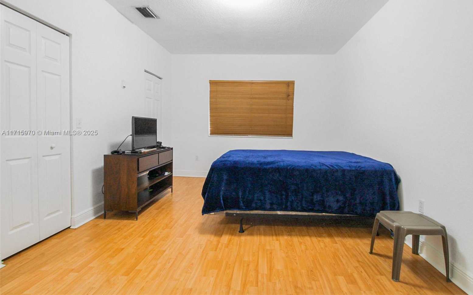 Small Image of 7854 CATALINA CIR, Tamarac Number 10