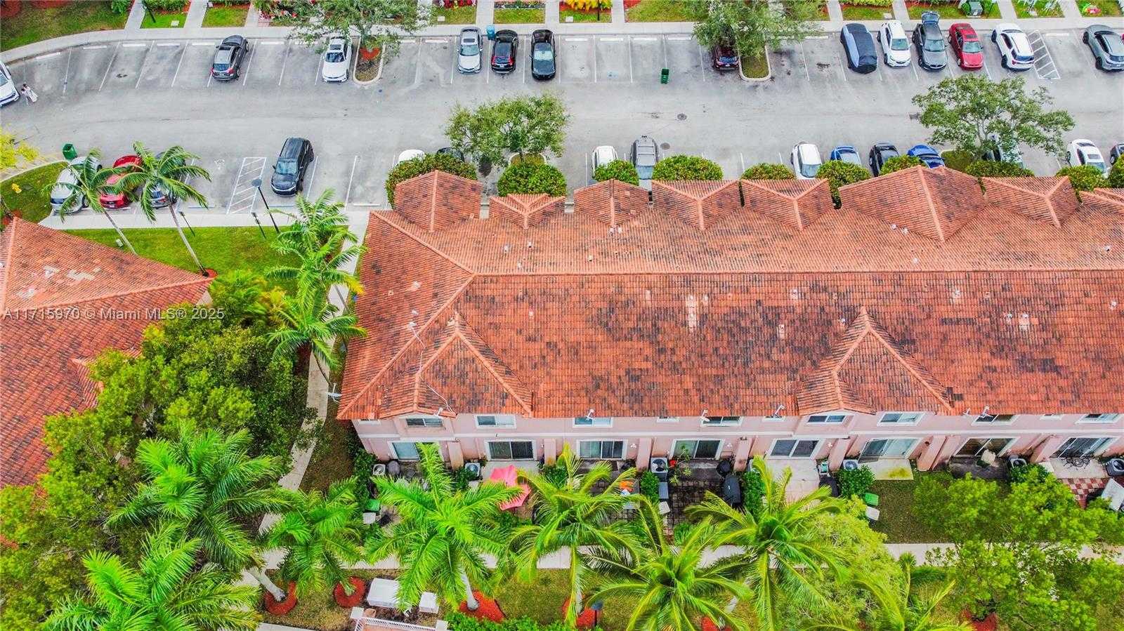 Small Image of 7854 CATALINA CIR, Tamarac Number 29