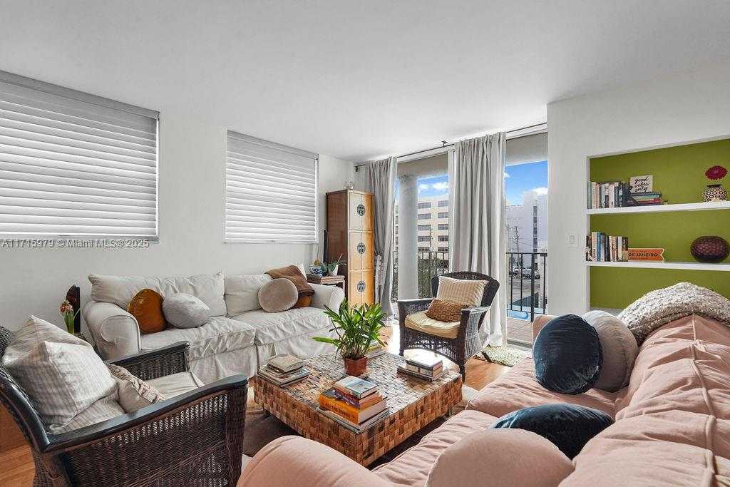 Small Image of 1155 97TH ST #301, Bay Harbor Islands Number 23