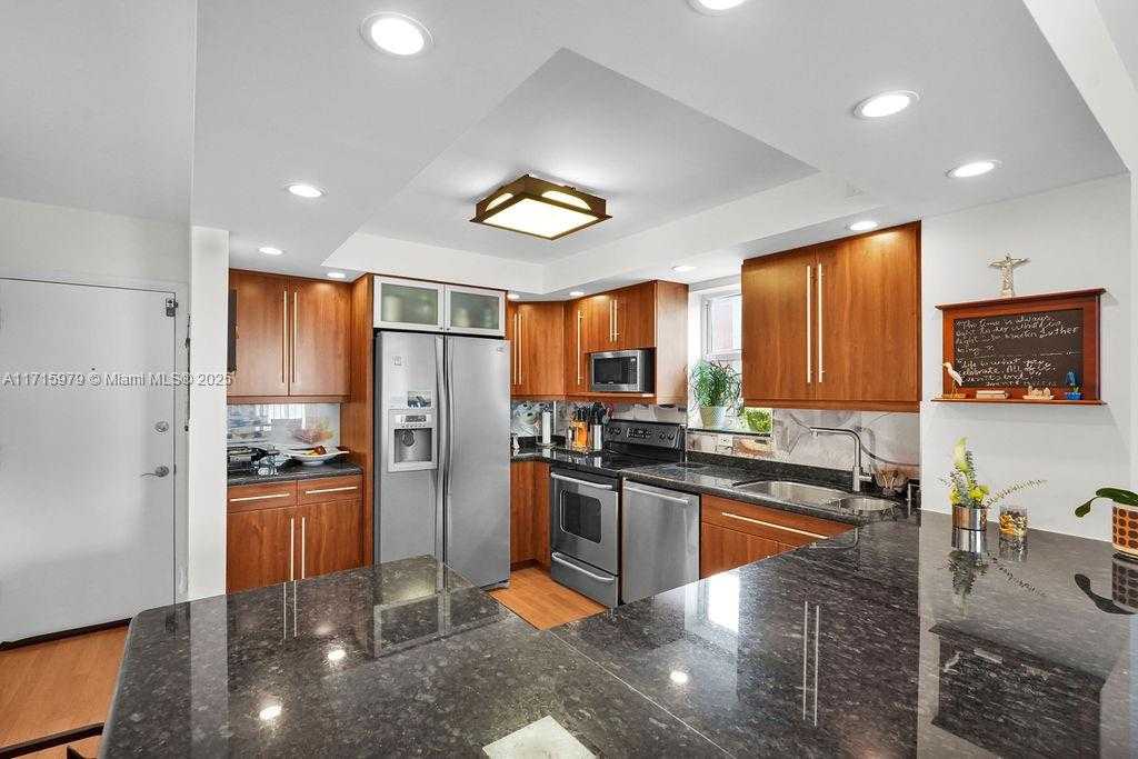 Small Image of 1155 97TH ST #301, Bay Harbor Islands Number 26