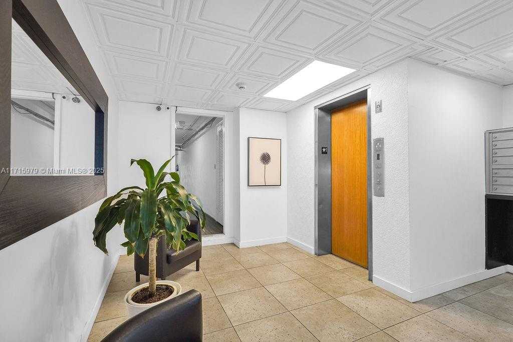 Small Image of 1155 97TH ST #301, Bay Harbor Islands Number 30