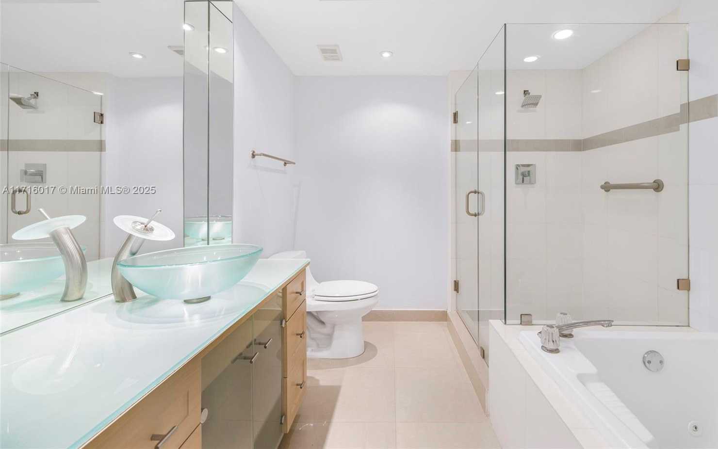 Small Image of 20185 EAST COUNTRY CLUB DR #1004, Aventura Number 25