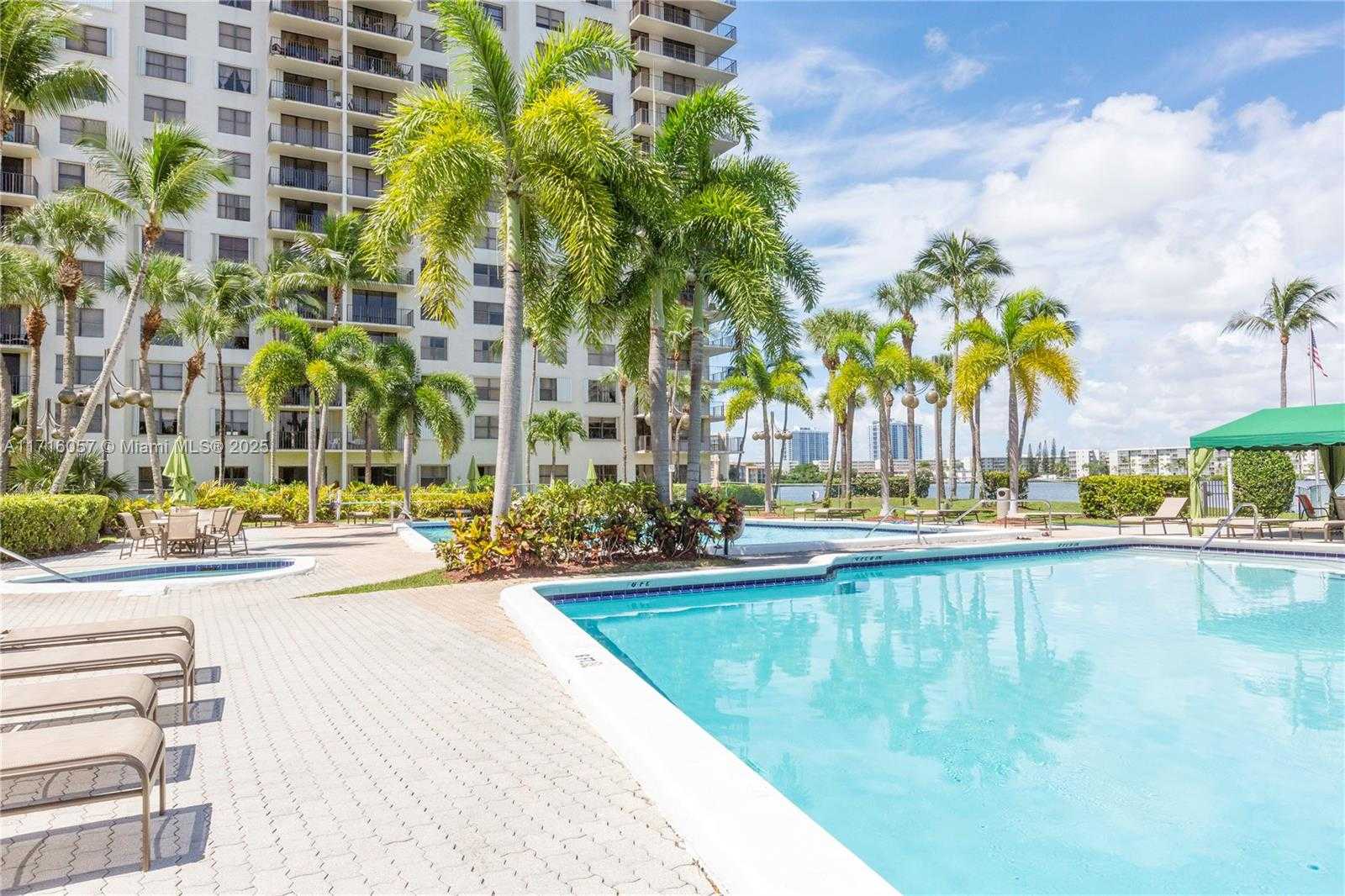 Small Image of 18151 NORTH EAST 31ST CT #1709, Aventura Number 30