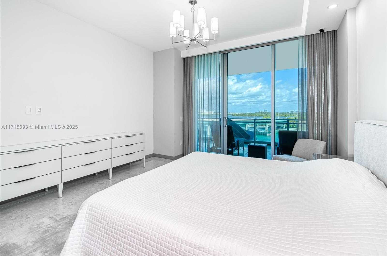 Small Image of 10295 COLLINS AVE #306, Bal Harbour Number 17