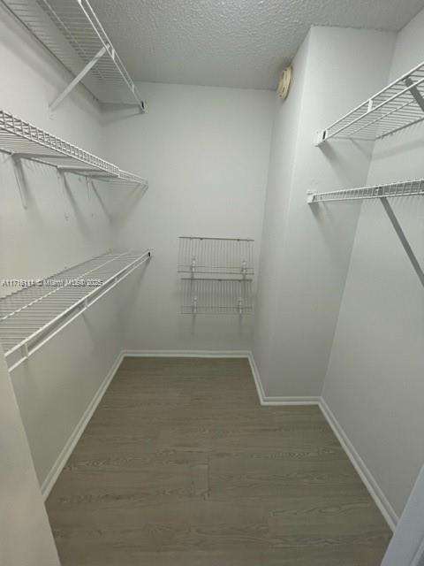 Small Image of 9235 Lagoon Pl, Davie, FL 33324, USA Number 9