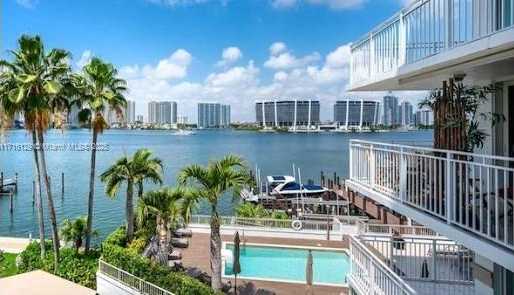 Small Image of 18000 NORTH BAY RD #501, Sunny Isles Beach Number 12
