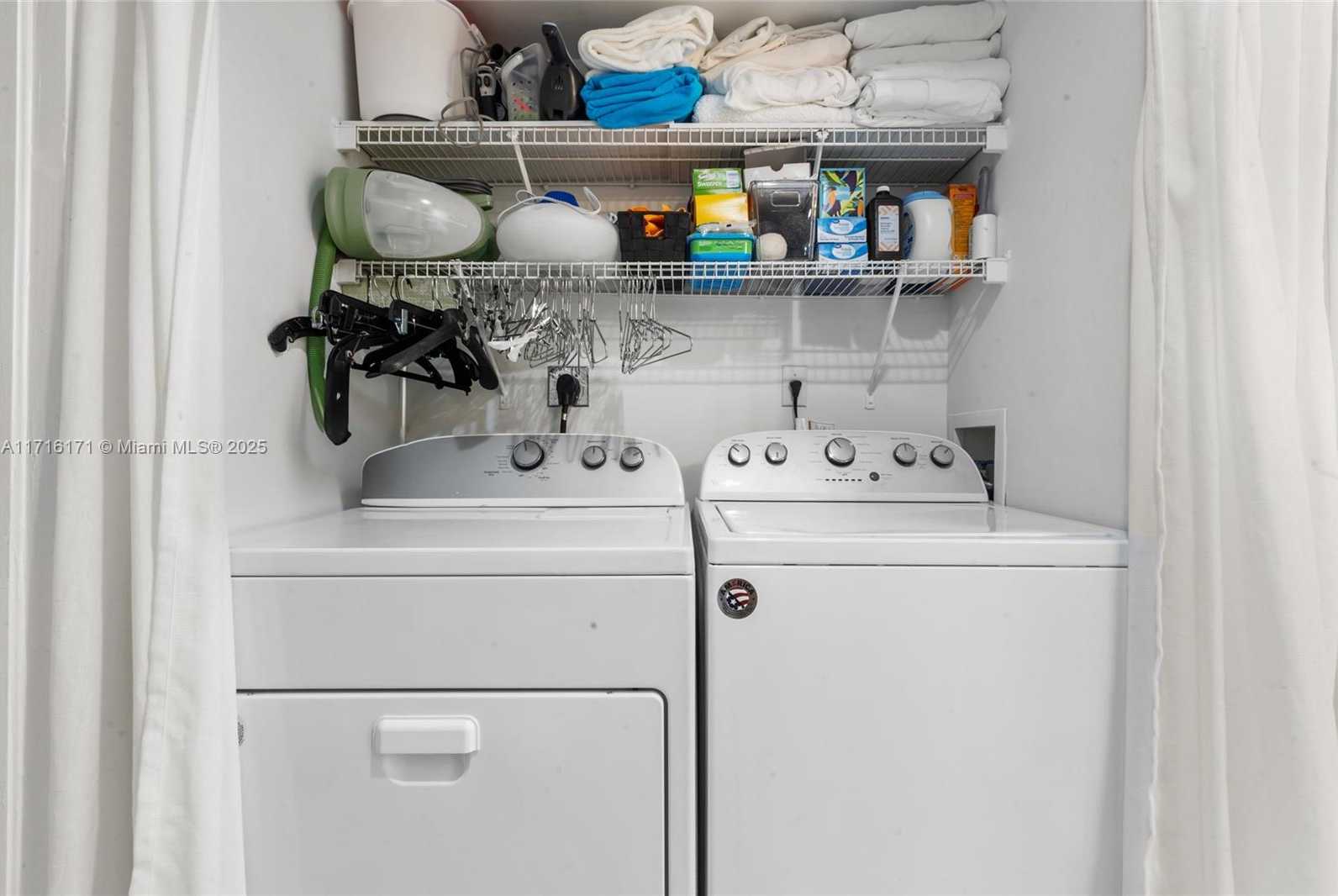 Small Image of 1155 BRICKELL BAY DR #1903, Miami Number 24
