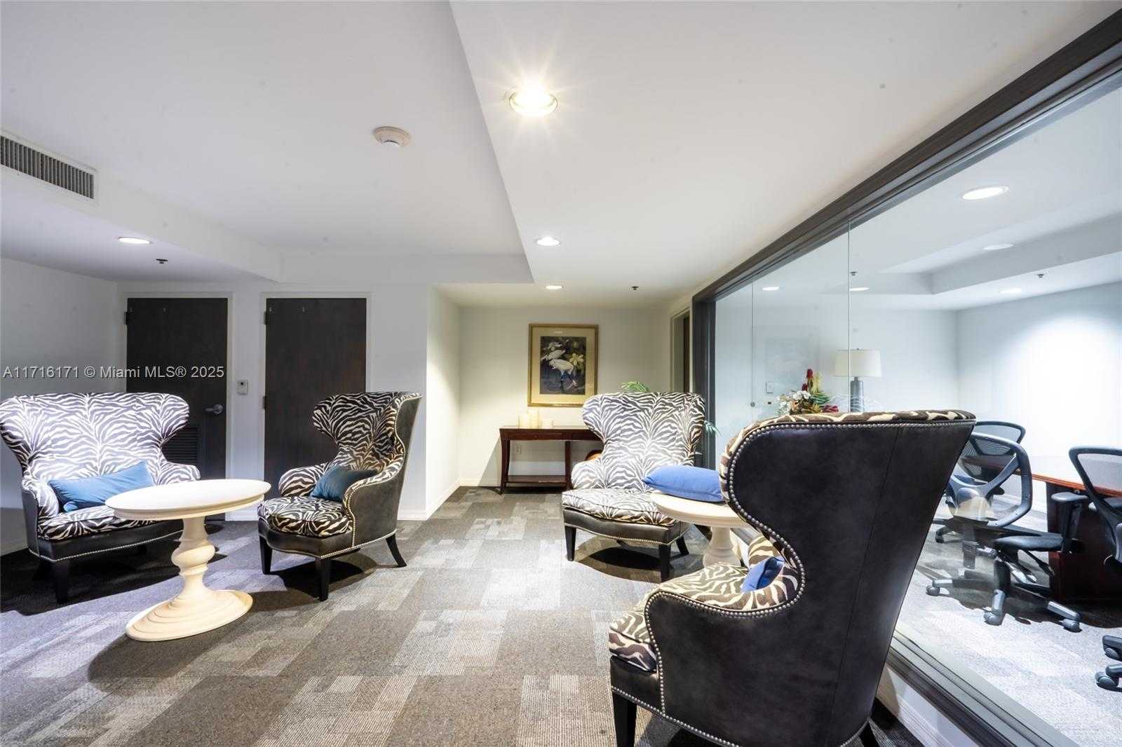 Small Image of 1155 BRICKELL BAY DR #1903, Miami Number 27